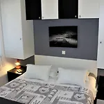 Apartment House *