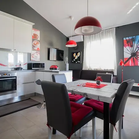 House Zaton דירה