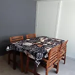 דירה House