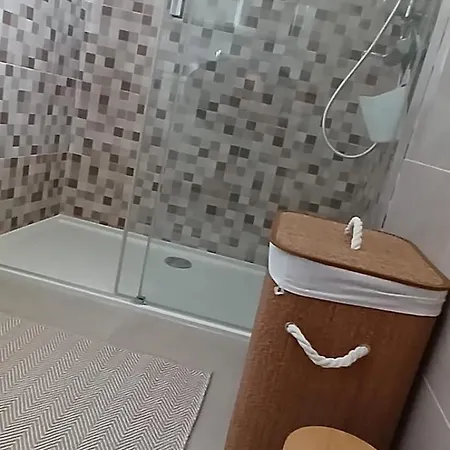 Apartman House *