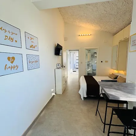 Lejlighed Holiday House Zaton *