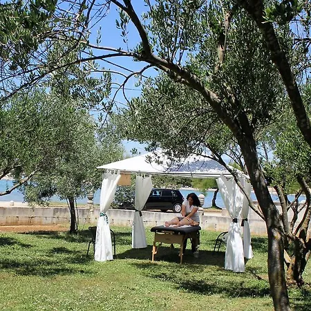 Apartament House Zaton