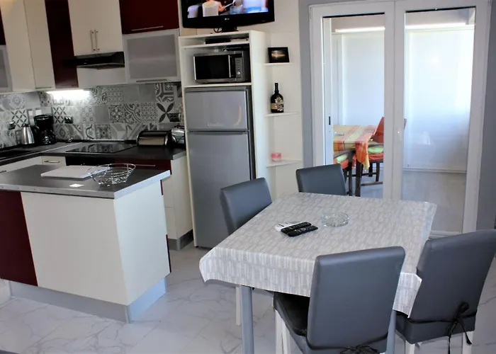 House Апартаменты Затон